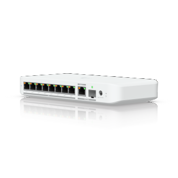 Ubiquiti managed 8-port switch Flex 2.5G PoE 196W